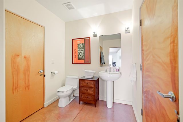 1012 Marquez 108B, Santa Fe, NM 87505