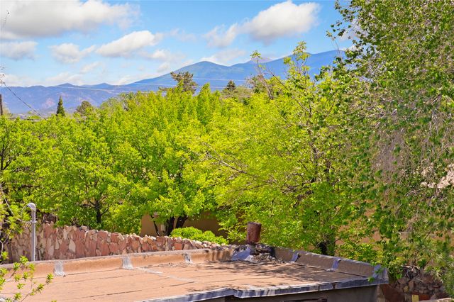 1012 Marquez 108B, Santa Fe, NM 87505