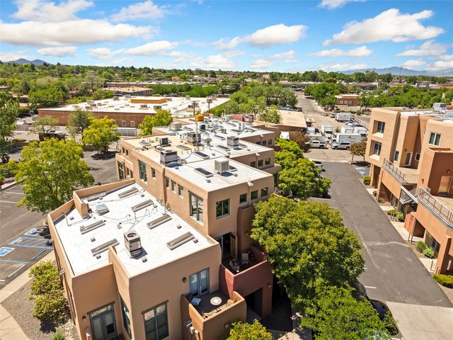 1012 Marquez 108B, Santa Fe, NM 87505