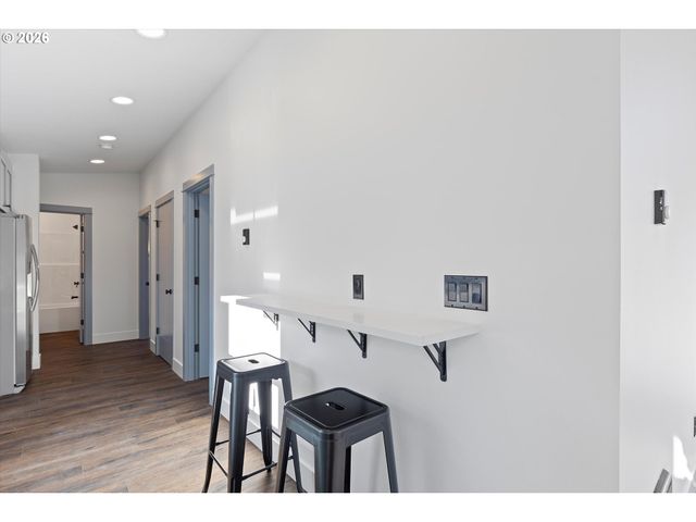 327 Se OAR Ave, Lincoln City, OR 97367