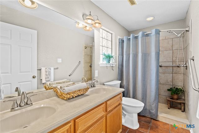 8 Hawthorn Court, Belton, TX 76513