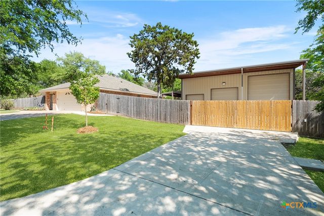 8 Hawthorn Court, Belton, TX 76513