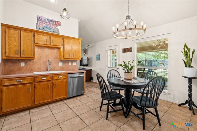 8 Hawthorn Court, Belton, TX 76513