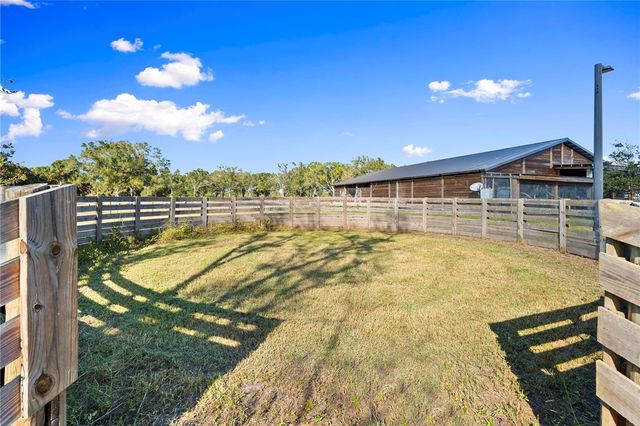 4044 Johnston Road, Fort Pierce, FL 34951