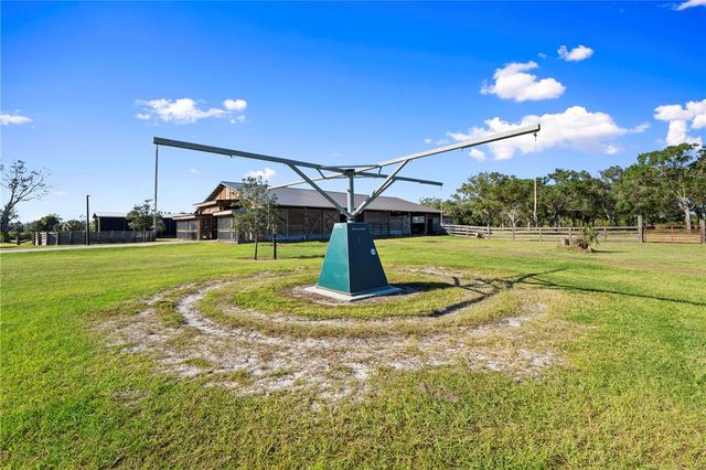 4044 Johnston Road, Fort Pierce, FL 34951