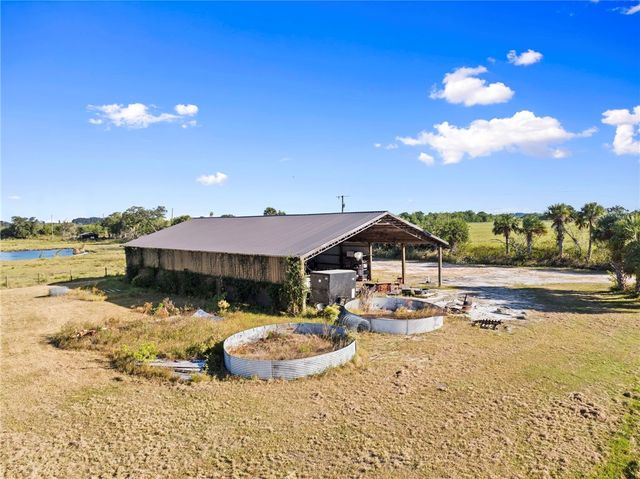 4044 Johnston Road, Fort Pierce, FL 34951