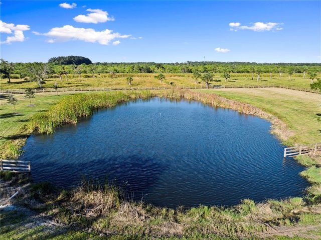 4044 Johnston Road, Fort Pierce, FL 34951