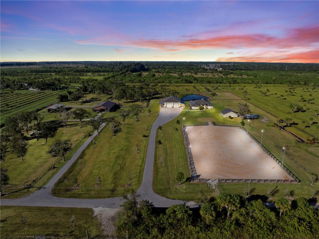 4044 Johnston Road, Fort Pierce, FL 34951