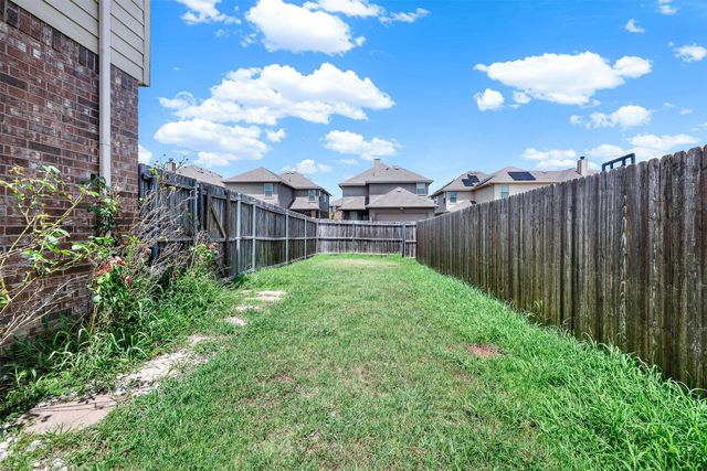 1300 Land Oak Road, Royse City, TX 75189