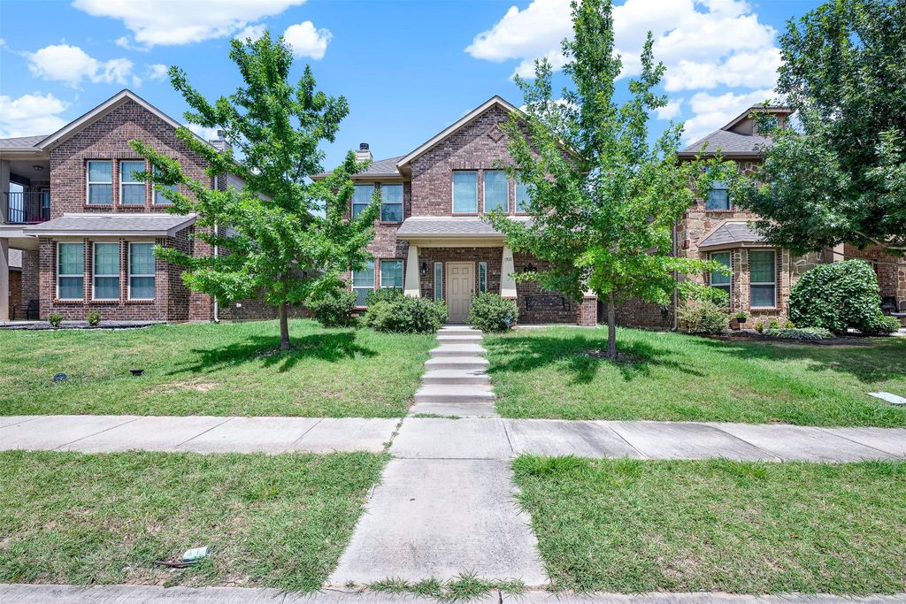 1300 Land Oak Road, Royse City, TX 75189