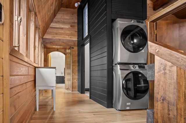 7411 Elm Court, Horace, ND 58047