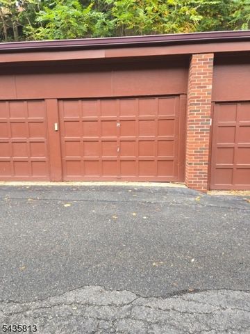 37 Espy Rd 6B, Caldwell Boro Twp., NJ 07006