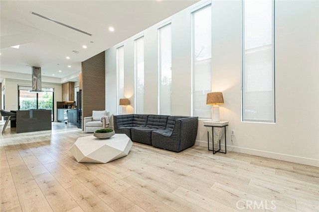 617 Hazel Street, Glendale, CA 91201