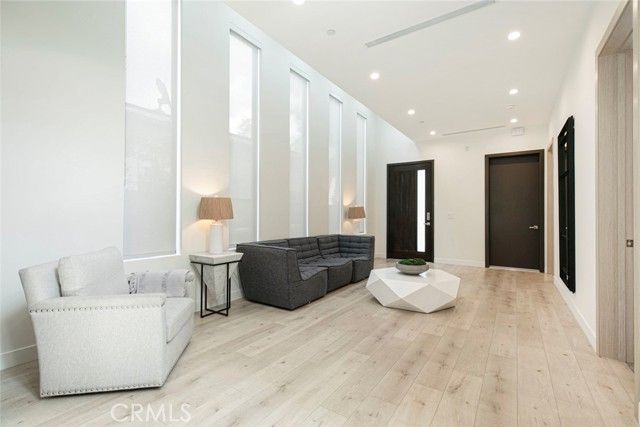 617 Hazel Street, Glendale, CA 91201