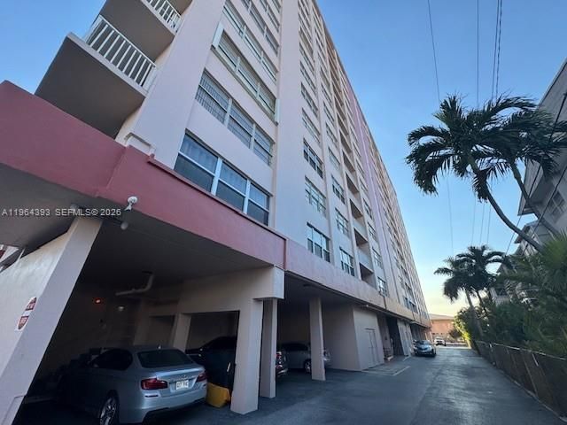 3161 S Ocean Dr 809, Hallandale Beach, FL 33009