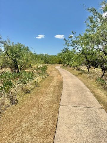 333 Hidden Pass, Royse City, TX 75189