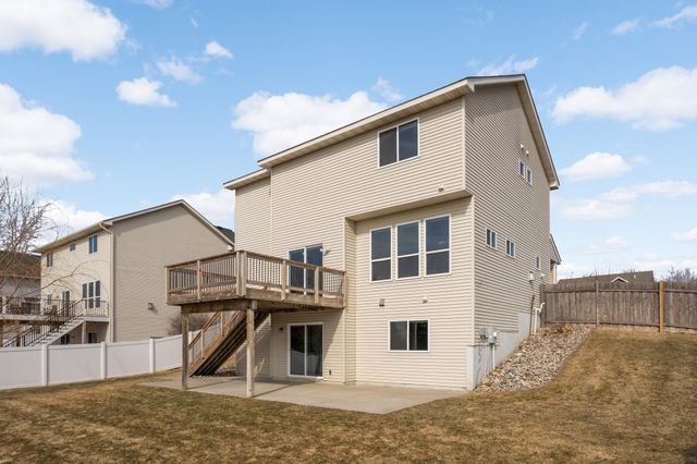 20508 Hartford Way, Lakeville, MN 55044