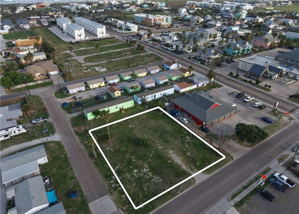 601 S Station St, Port Aransas, TX 78373 — photo 2
