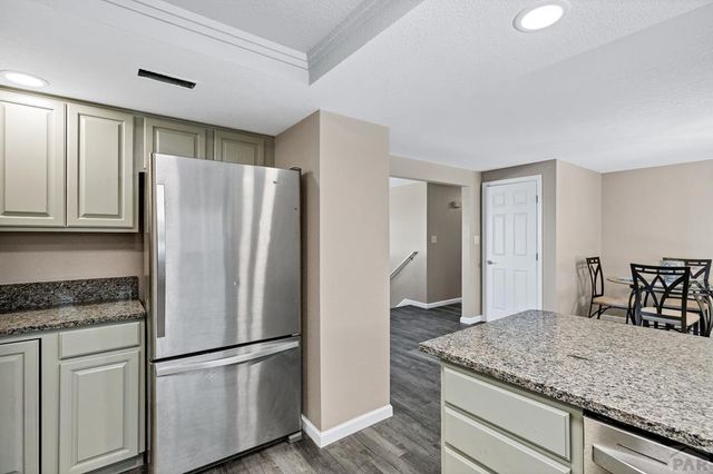 846 S Palomar Dr, Pueblo West, CO 81007