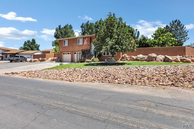 846 S Palomar Dr, Pueblo West, CO 81007