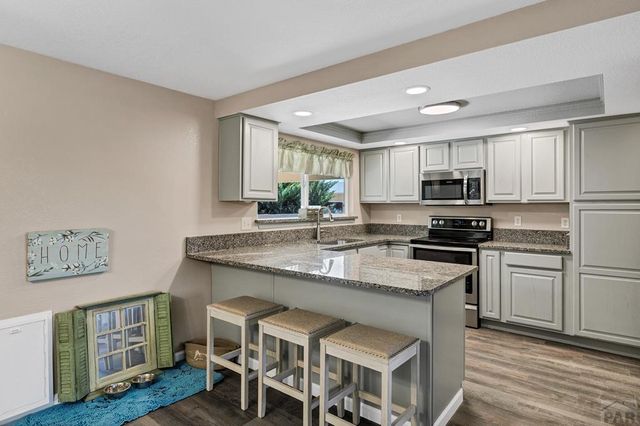 846 S Palomar Dr, Pueblo West, CO 81007