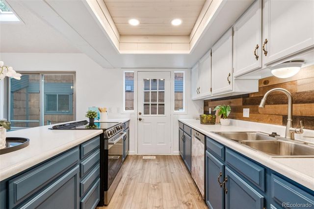 5804 S Kline Street, Littleton, CO 80127