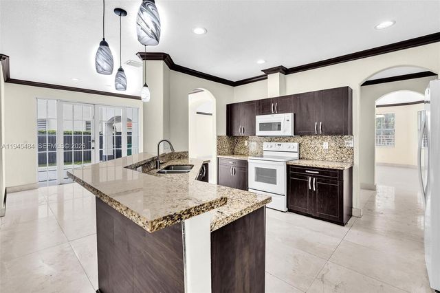 1102 SW 149th Path 0, Miami, FL 33194