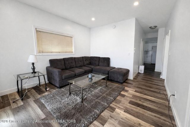 506 S East Street, Lansing, MI 48912