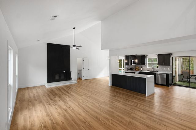 4202 Sheffield Drive, Grand Prairie, TX 75052