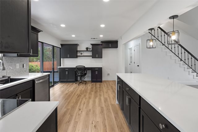 4202 Sheffield Drive, Grand Prairie, TX 75052