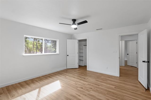 4202 Sheffield Drive, Grand Prairie, TX 75052