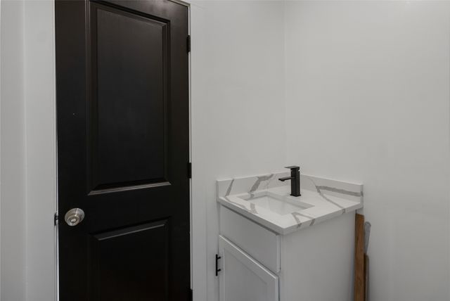 4202 Sheffield Drive, Grand Prairie, TX 75052