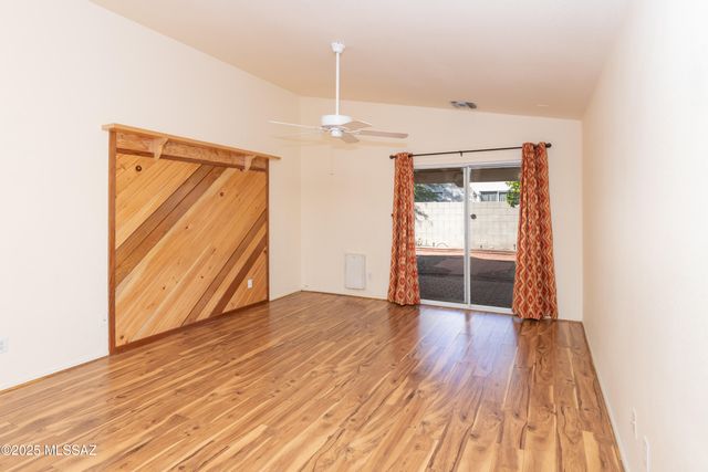 10251 E paseo juan tabo, Tucson, AZ 85747