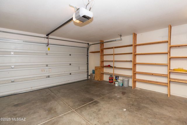 10251 E paseo juan tabo, Tucson, AZ 85747