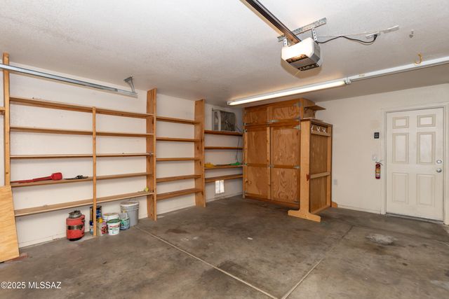 10251 E paseo juan tabo, Tucson, AZ 85747