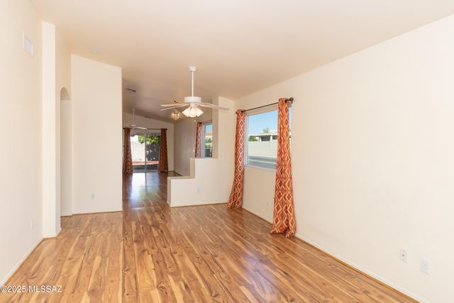 10251 E paseo juan tabo, Tucson, AZ 85747
