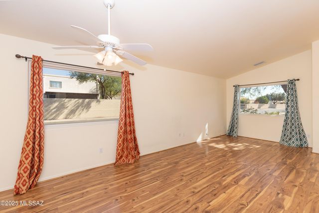 10251 E paseo juan tabo, Tucson, AZ 85747