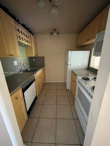 14601 N Kendall Drive 407K, Miami, FL 33186