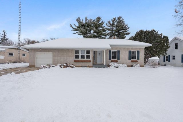 716 Dallas Street, Sauk City, WI 53583