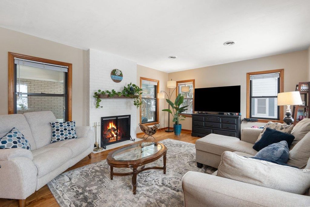 716 Dallas Street, Sauk City, WI 53583