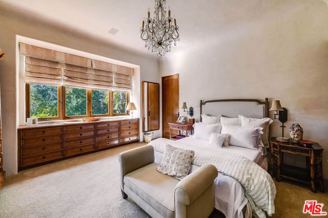 1550 Amalfi Drive, Pacific Palisades (los Angeles), CA 90272