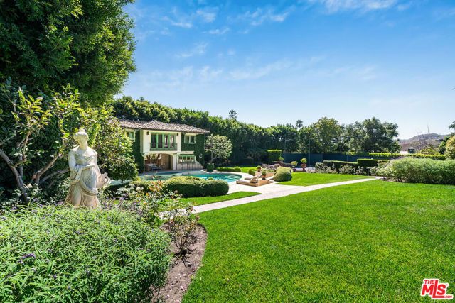 1550 Amalfi Drive, Pacific Palisades (los Angeles), CA 90272