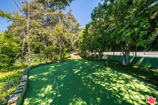 1550 Amalfi Drive, Pacific Palisades (los Angeles), CA 90272