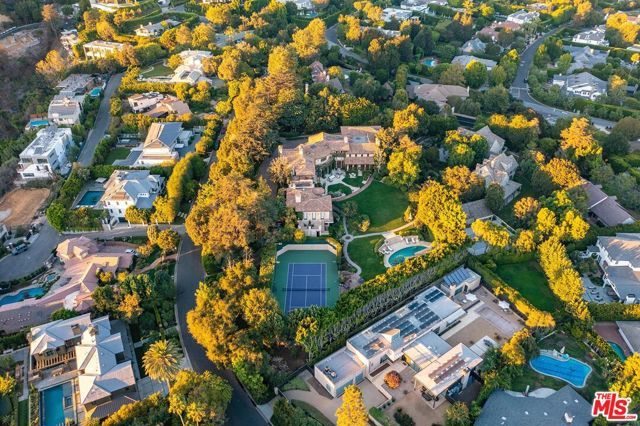 1550 Amalfi Drive, Pacific Palisades (los Angeles), CA 90272