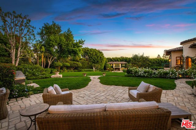 1550 Amalfi Drive, Pacific Palisades (los Angeles), CA 90272