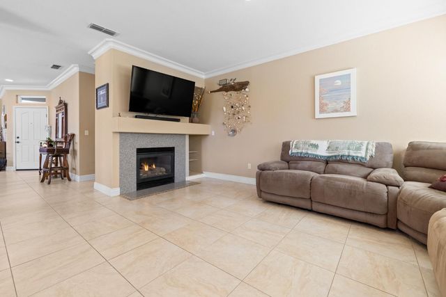 275 Ibis Ct, Lincoln, CA 95648