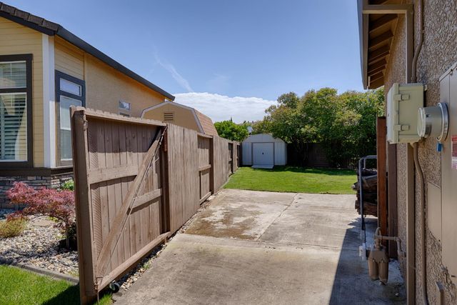 275 Ibis Ct, Lincoln, CA 95648