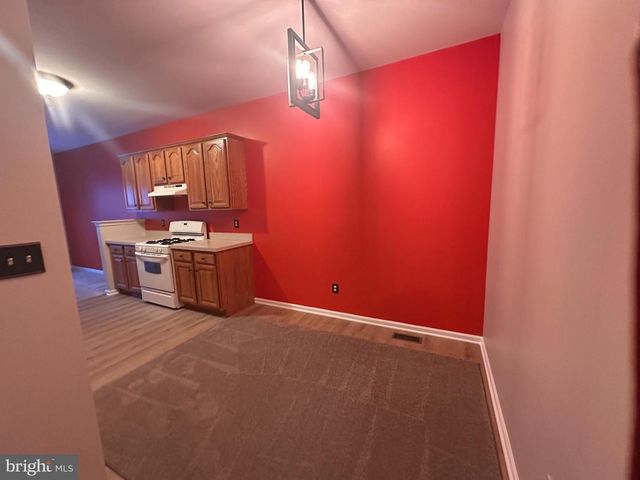 937 CHOLET DR, Collegeville, PA 19426