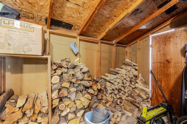 835 SE Polaris Court, Bend, OR 97702