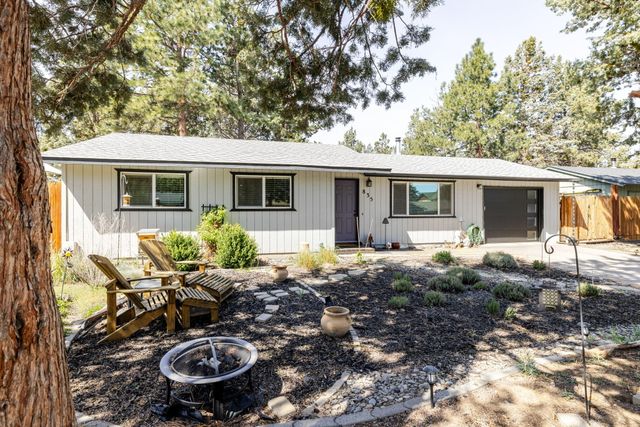 835 SE Polaris Court, Bend, OR 97702